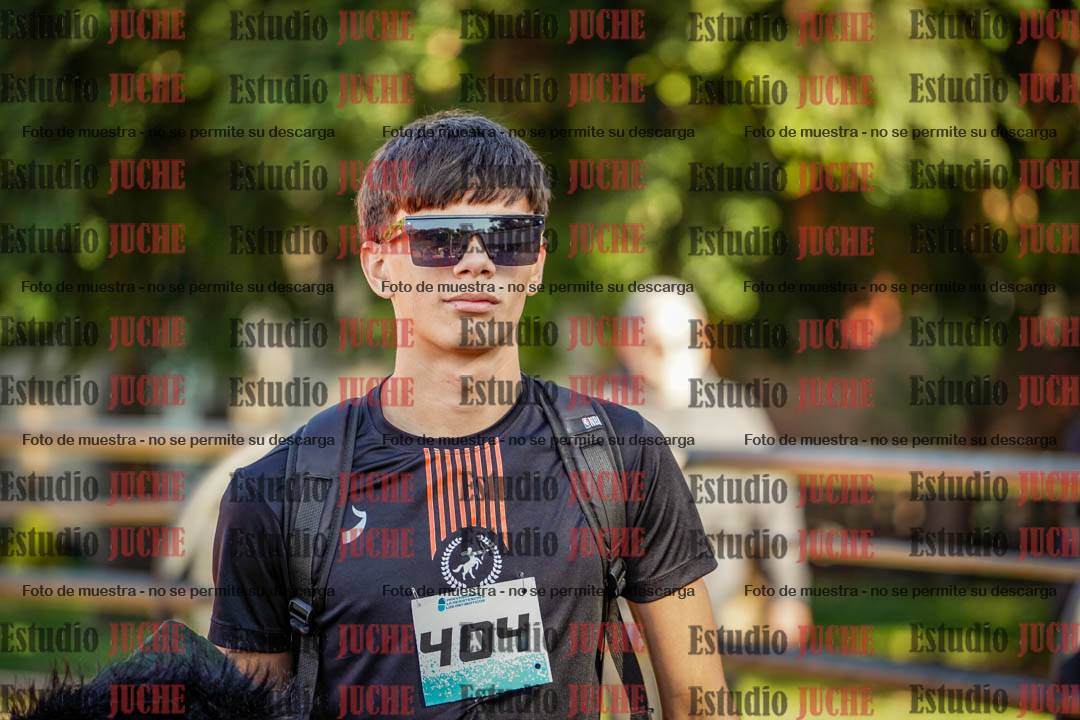 Fotos de los 800 m llanos de varones