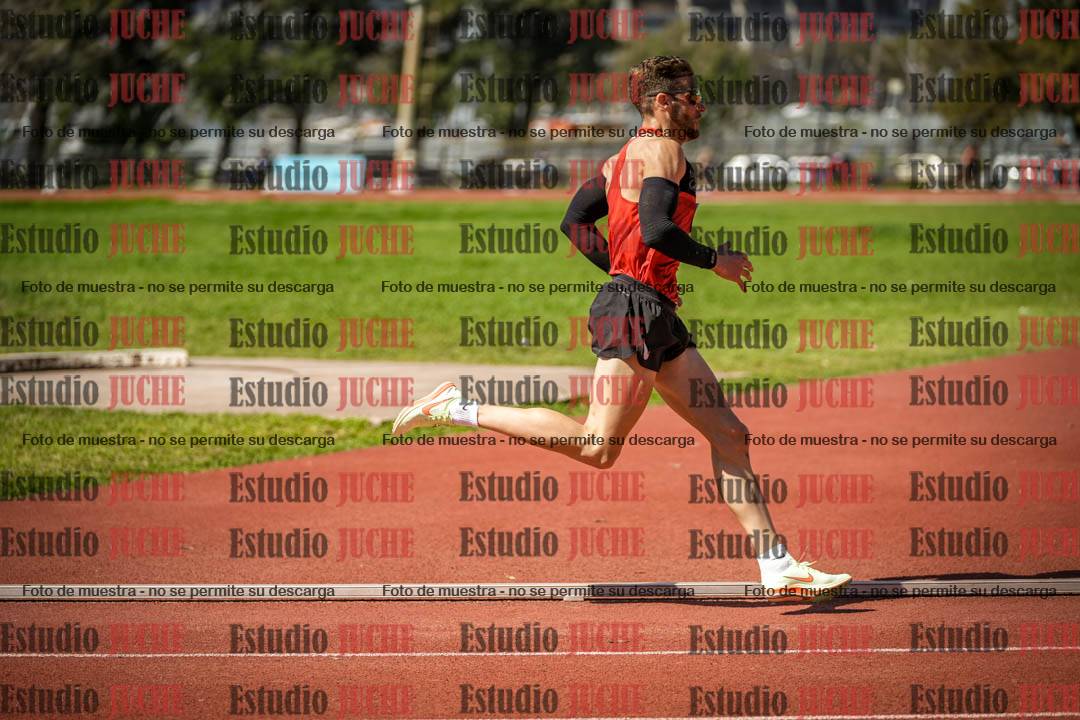 Fotos de los 1500 m llanos de varones