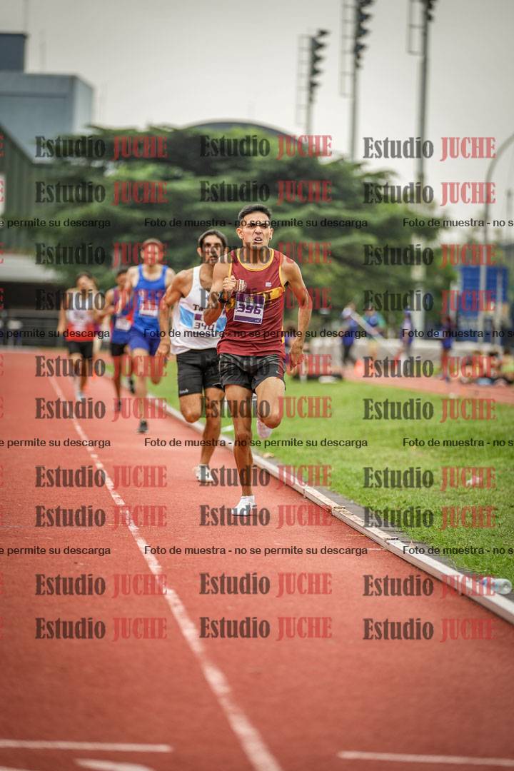 Fotos de los 800 m llanos de varones