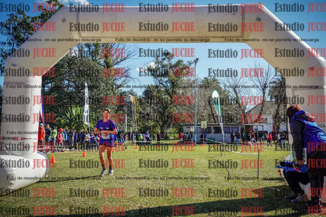 Fotos de la llegada del cross de 3000 m