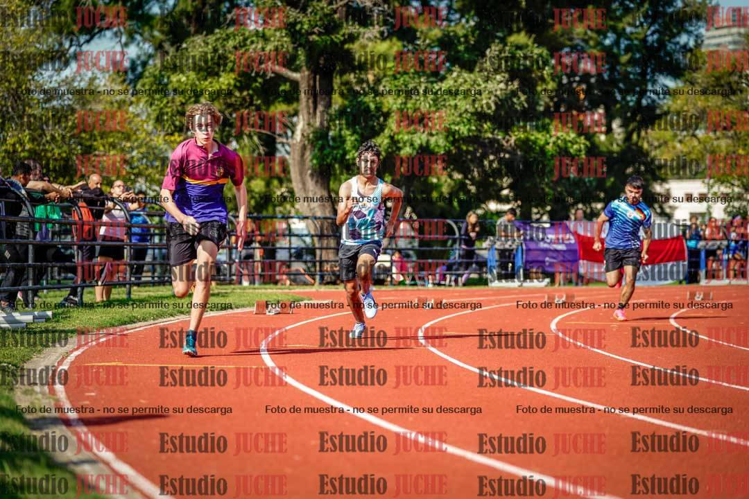 Fotos de los 200 m llanos de varones