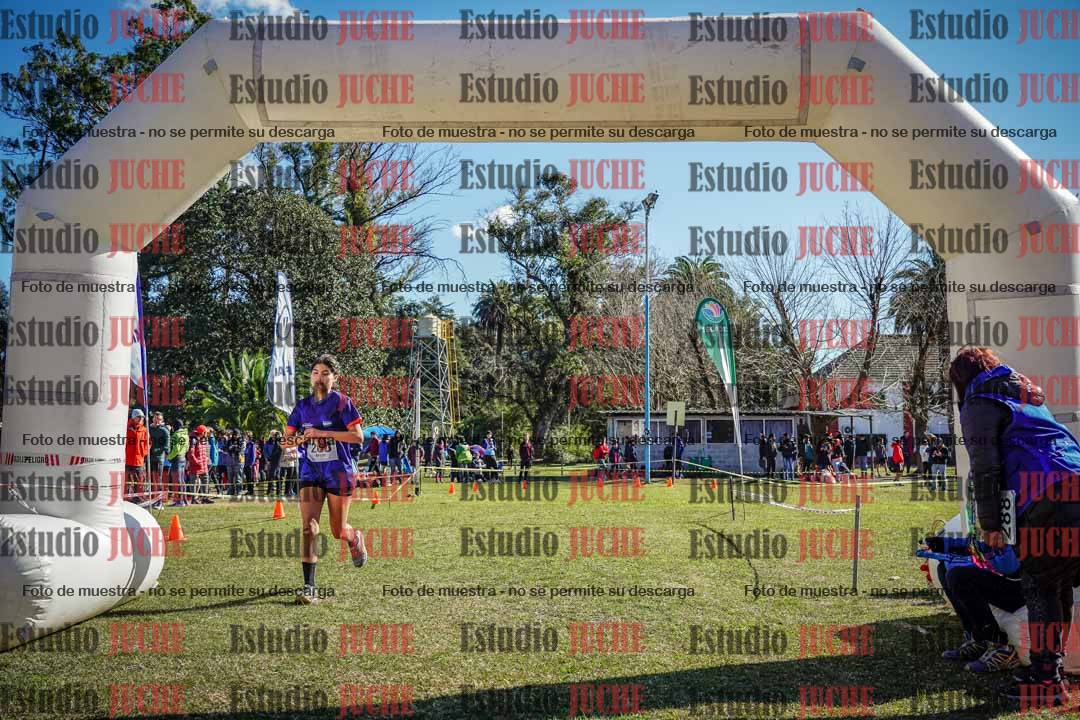Fotos de la llegada del cross de 3000 m