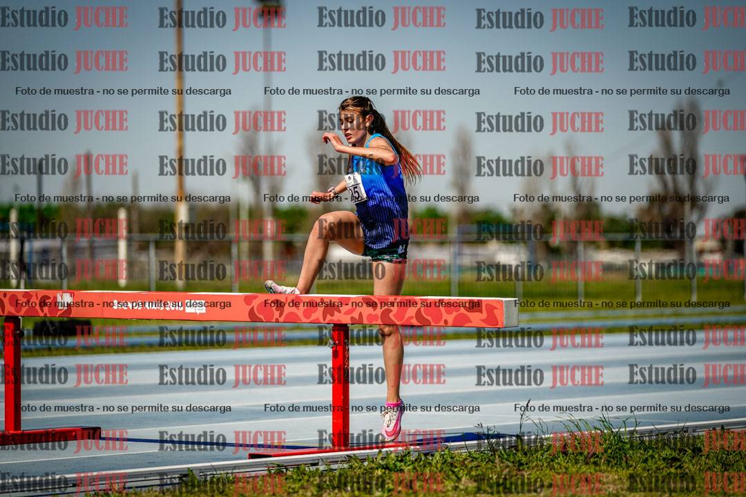 Fotos de los 2000 m con obstáculos de mujeres