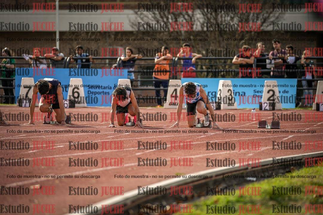 Fotos de los 100 m llanos de varones