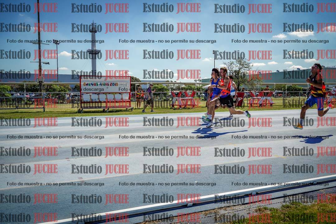 Fotos de los 100 m llanos de varones