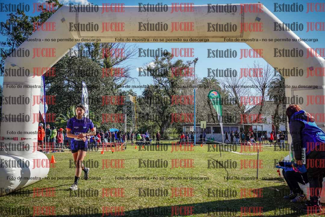 Fotos de la llegada del cross de 3000 m