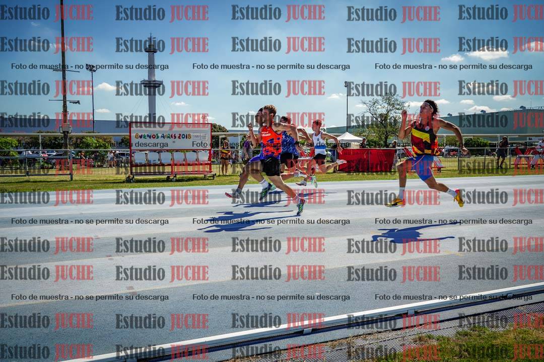 Fotos de los 100 m llanos de varones