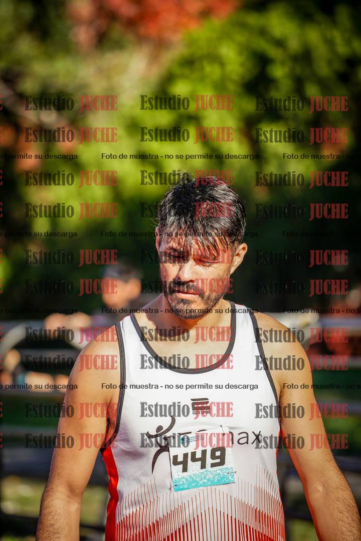 Fotos de los 800 m llanos de varones