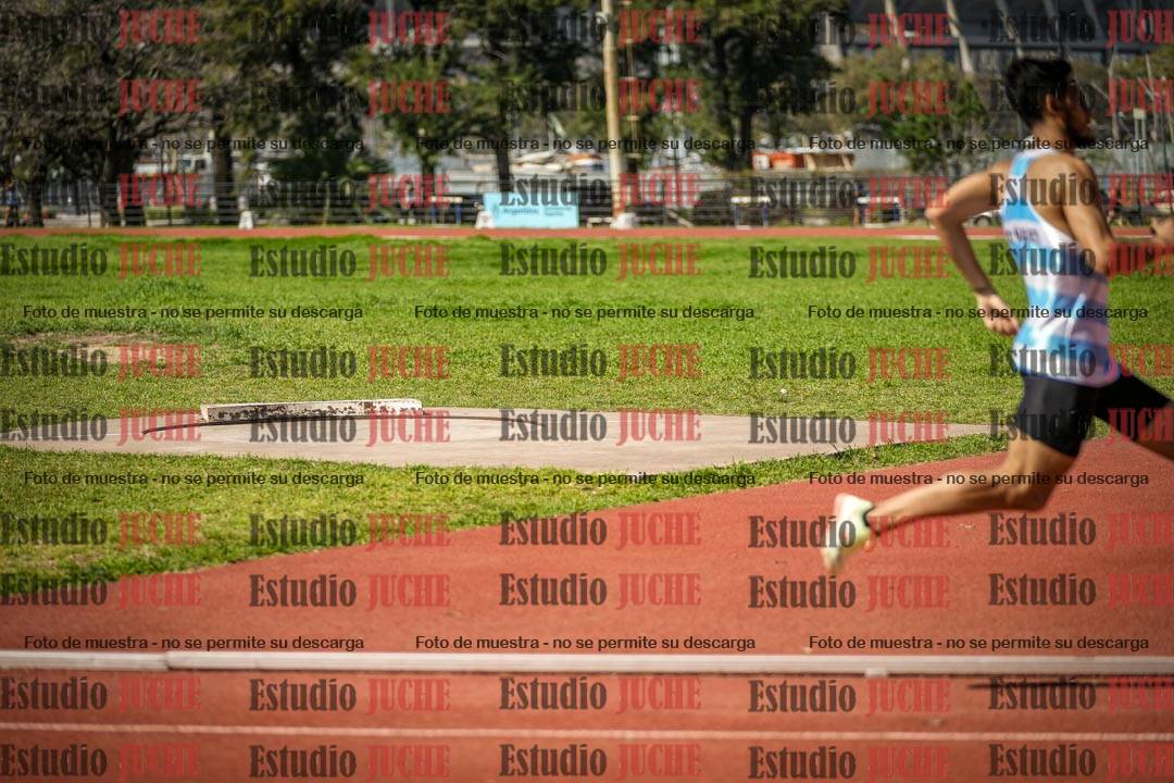 Fotos de los 1500 m llanos de varones
