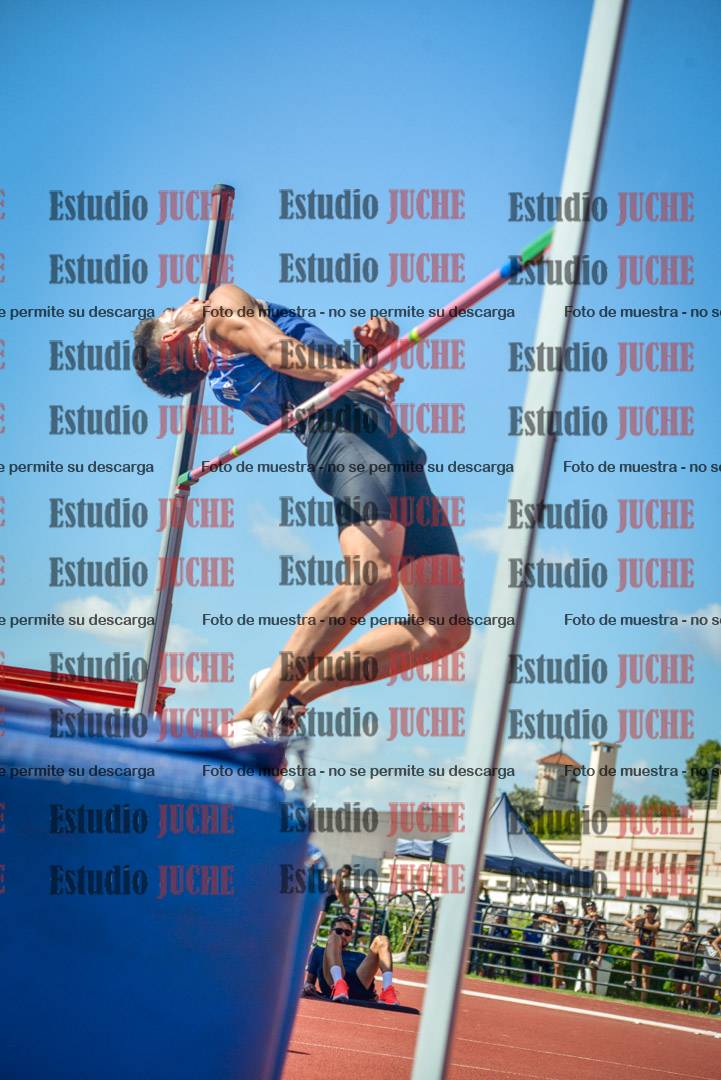 Fotos del salto en alto de varones