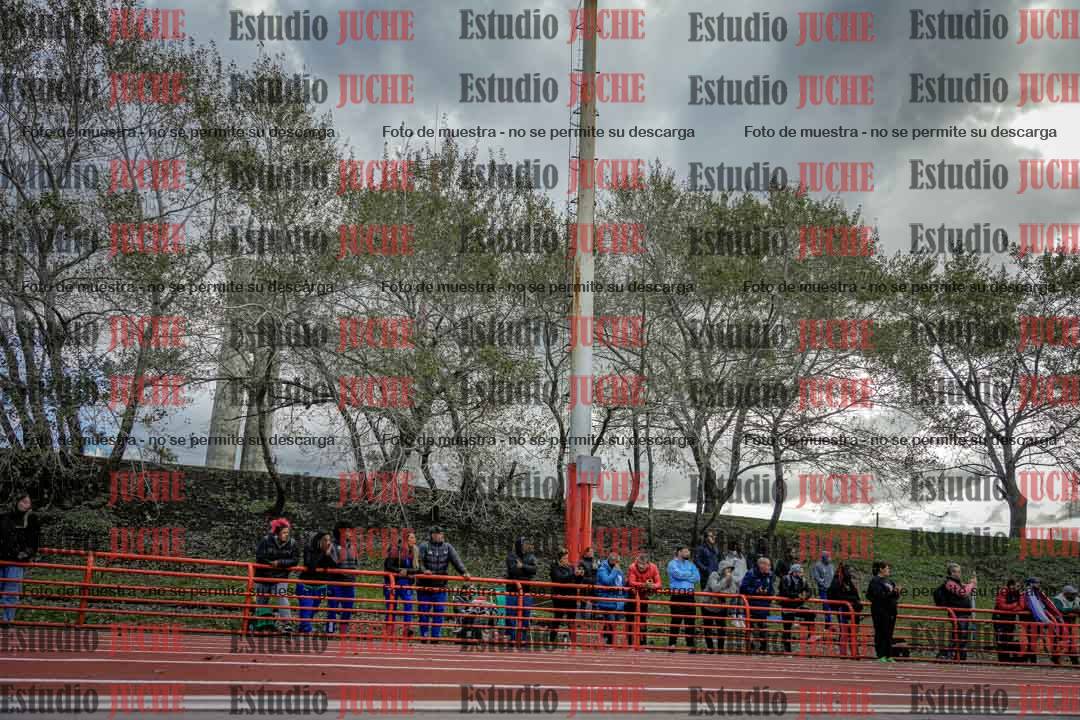 Fotos de los 200 m llanos de varones - FINAL