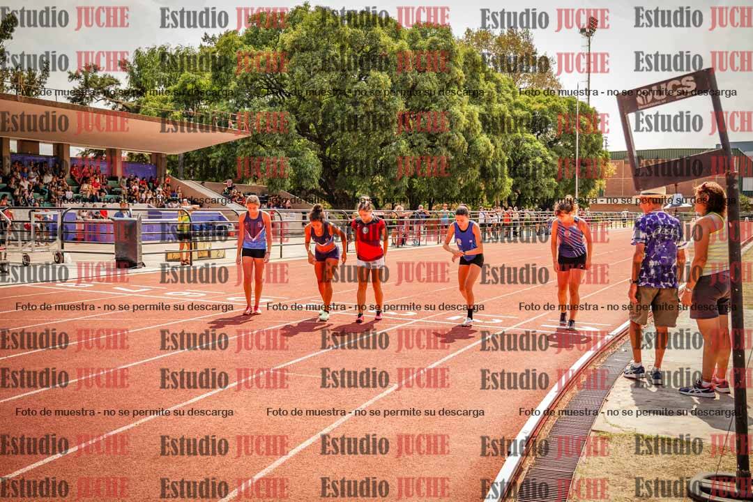 Fotos de los 800 m llanos de mujeres - combinadas 7