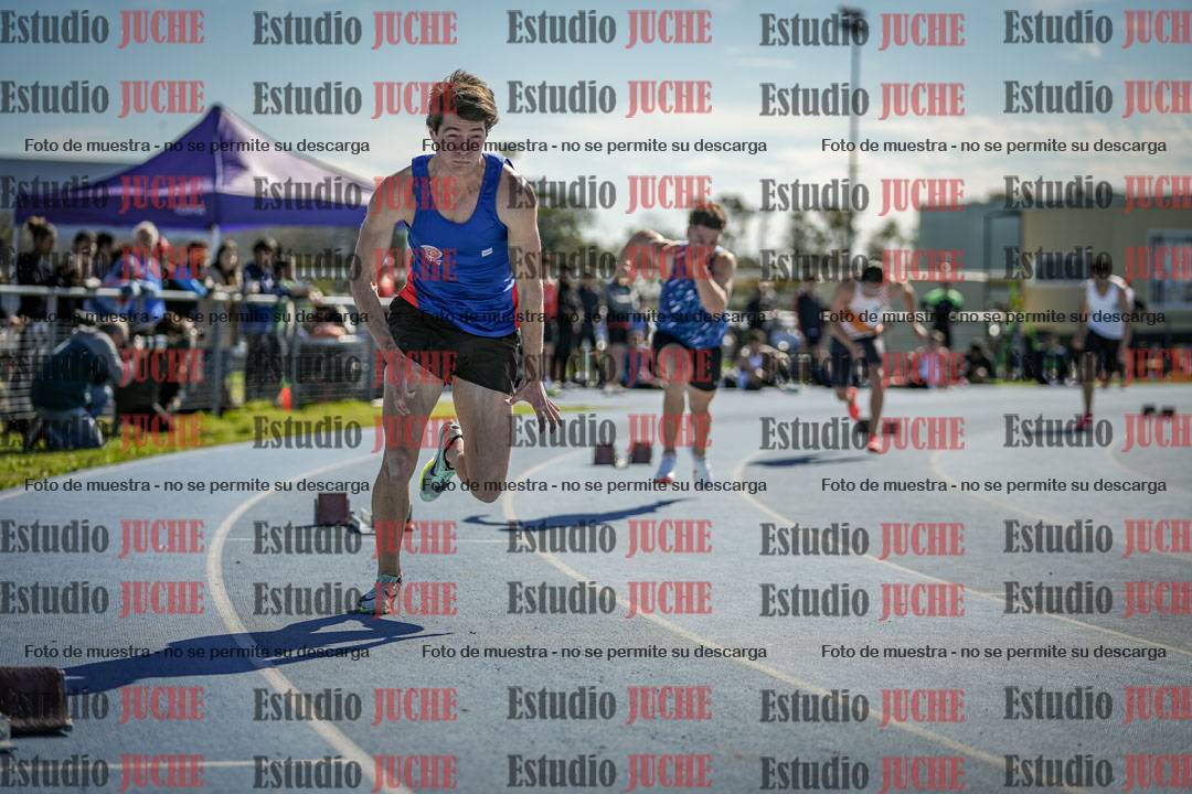Fotos de los 400 m llanos de varones