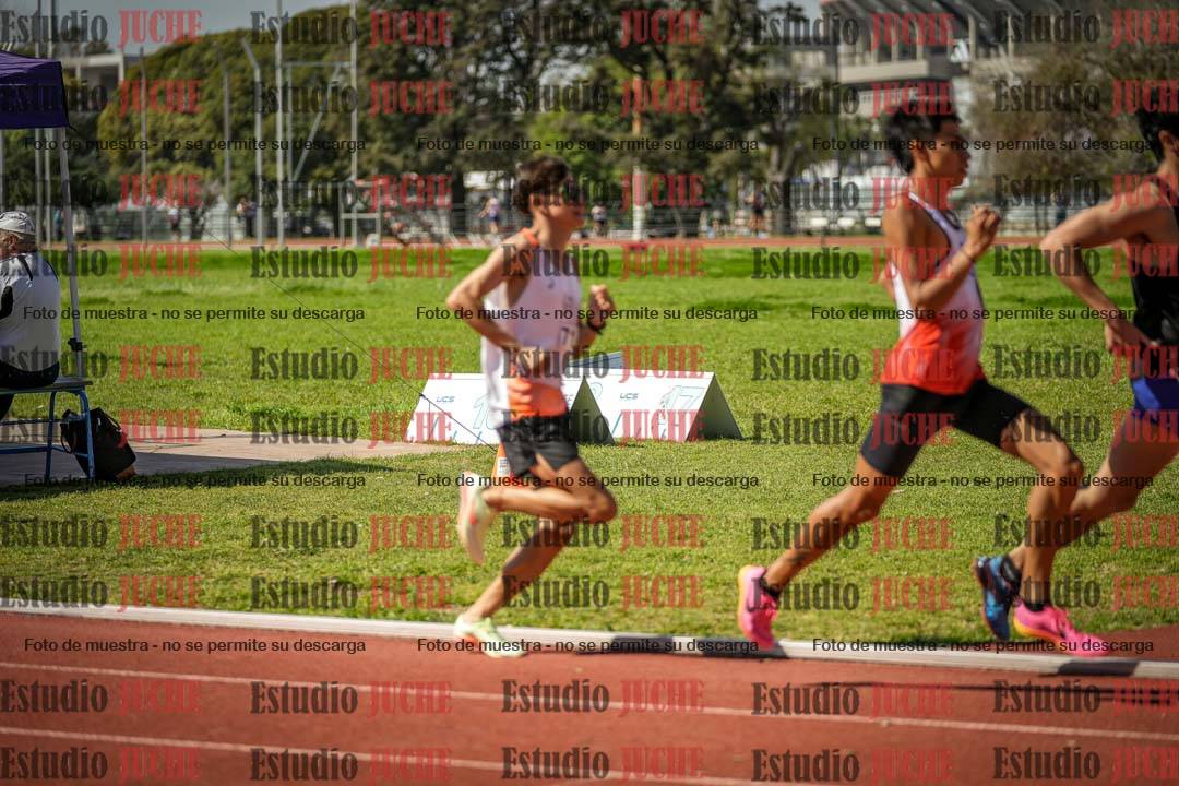 Fotos de los 1500 m llanos de varones