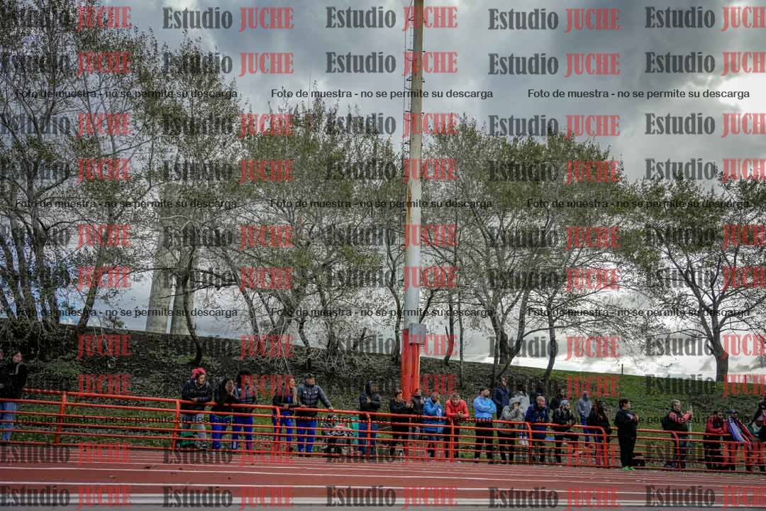 Fotos de los 200 m llanos de varones - FINAL