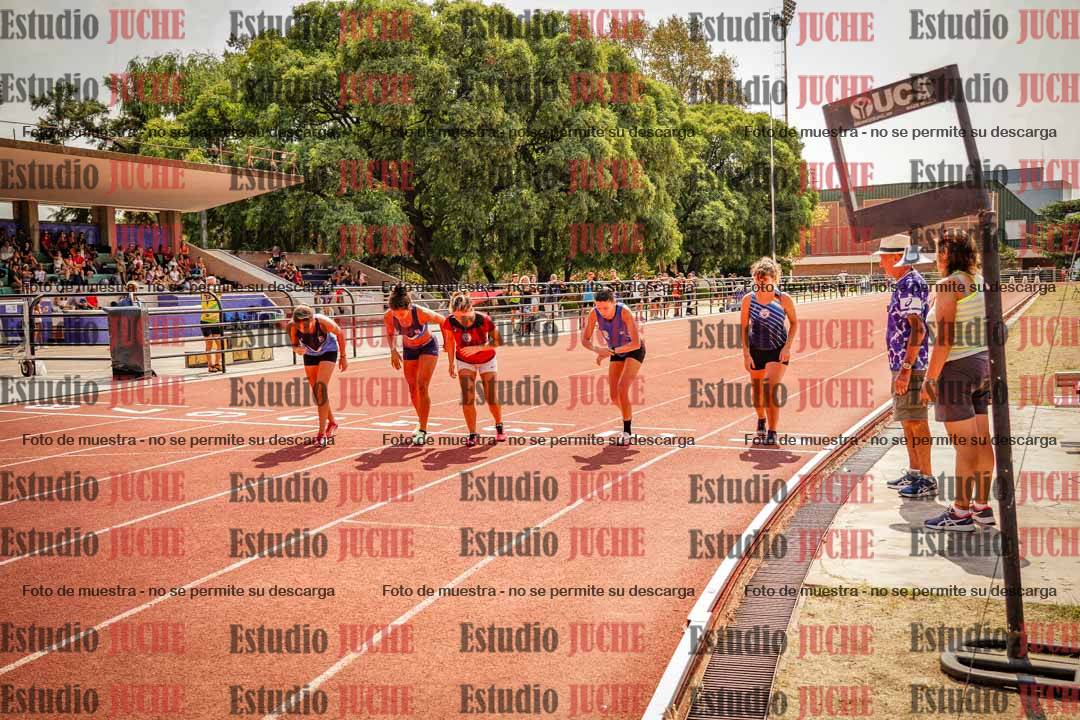 Fotos de los 800 m llanos de mujeres - combinadas 7