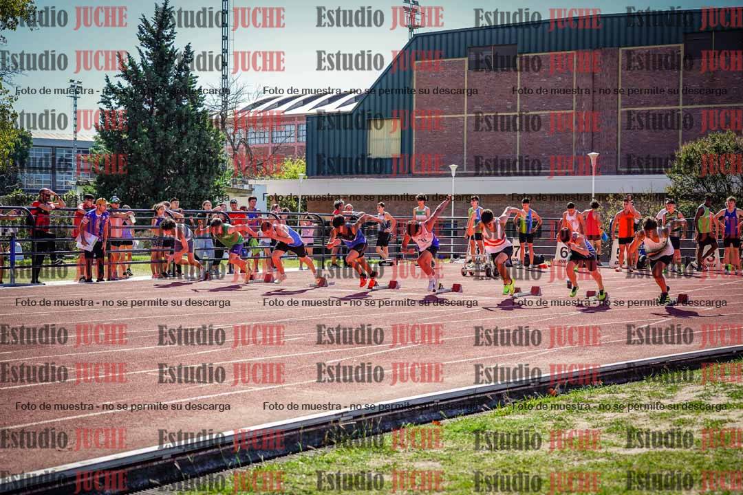 Fotos de los 100 m llanos de varones