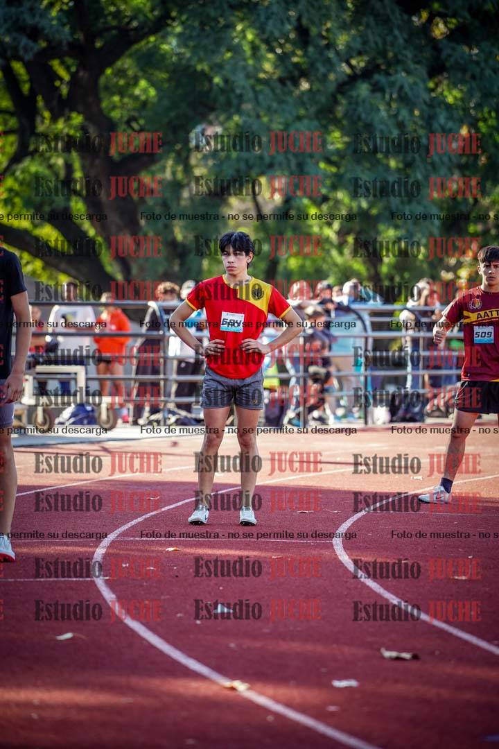 Fotos de los 800 m llanos de varones