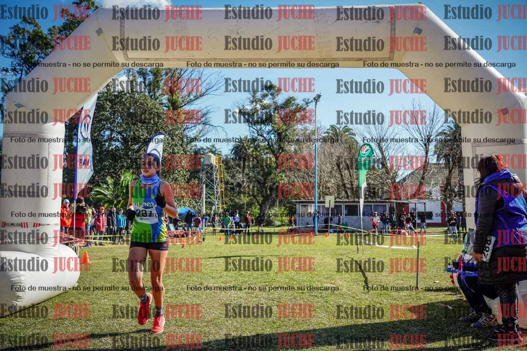 Fotos de la llegada del cross de 3000 m