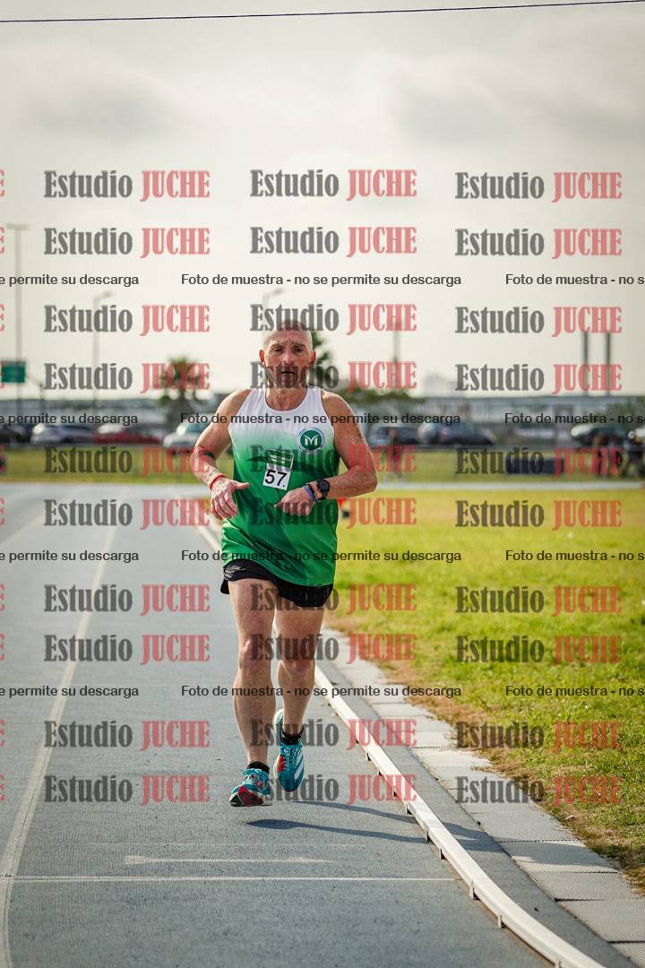 Fotos de los 800 m llanos de varones
