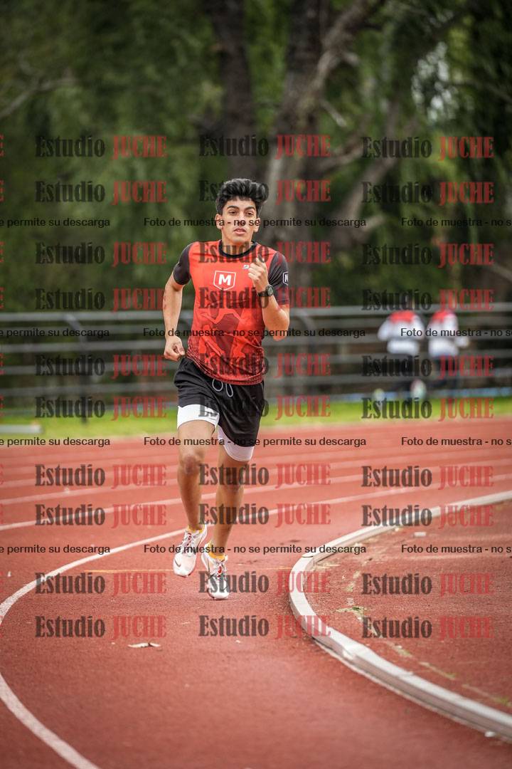 Fotos de los 1500 m llanos de varones - decatlón 10