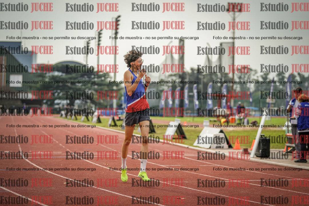 Fotos de los 400 m llanos de varones