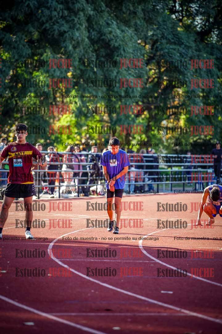 Fotos de los 800 m llanos de varones
