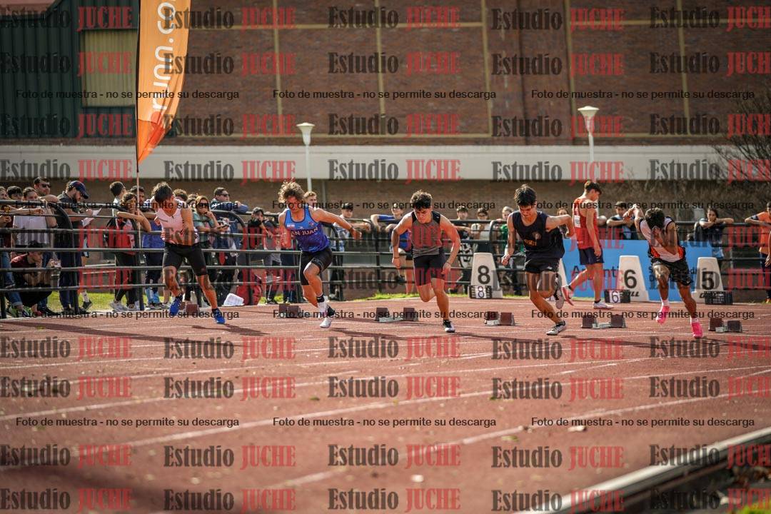 Fotos de los 100 m llanos de varones