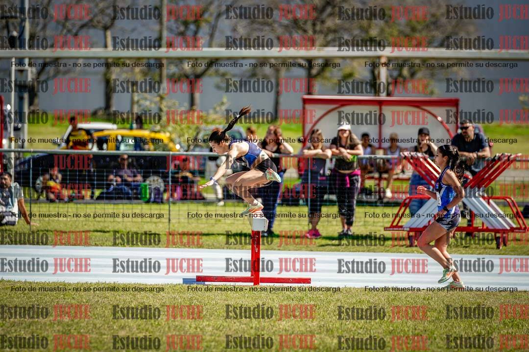 Fotos de los 2000 m con obstáculos de mujeres