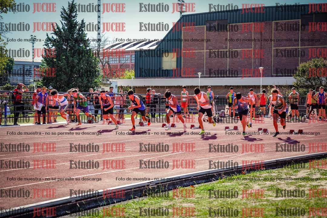 Fotos de los 100 m llanos de varones