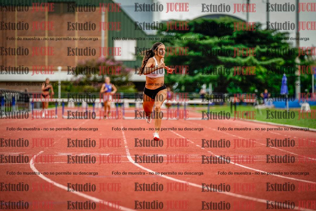 Fotos de los 400 m con vallas de mujeres