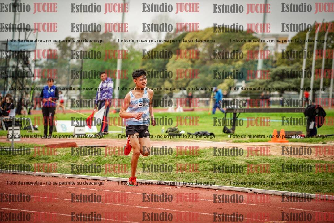 Fotos de los 2400 m llanos de varones