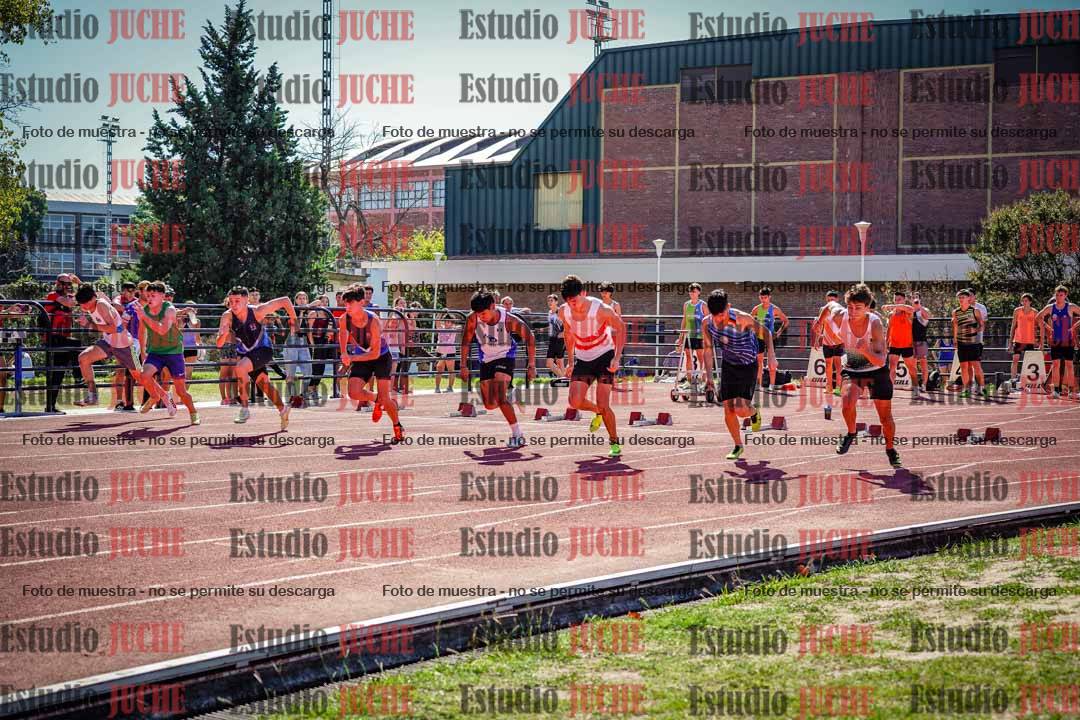 Fotos de los 100 m llanos de varones