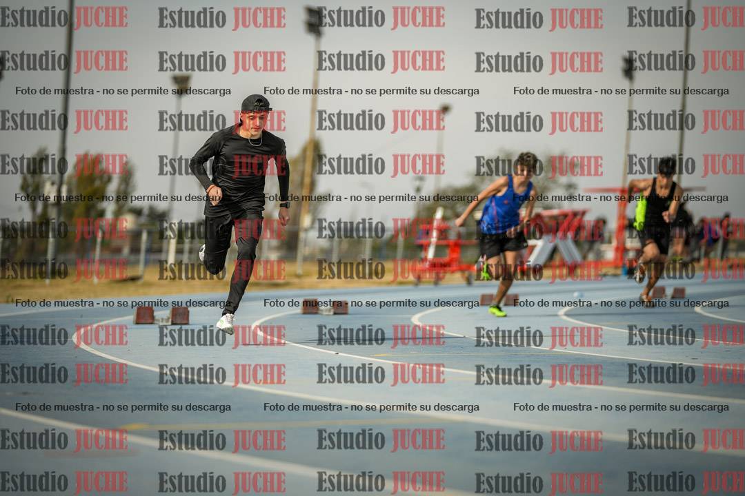 Fotos de los 200 m llanos de varones