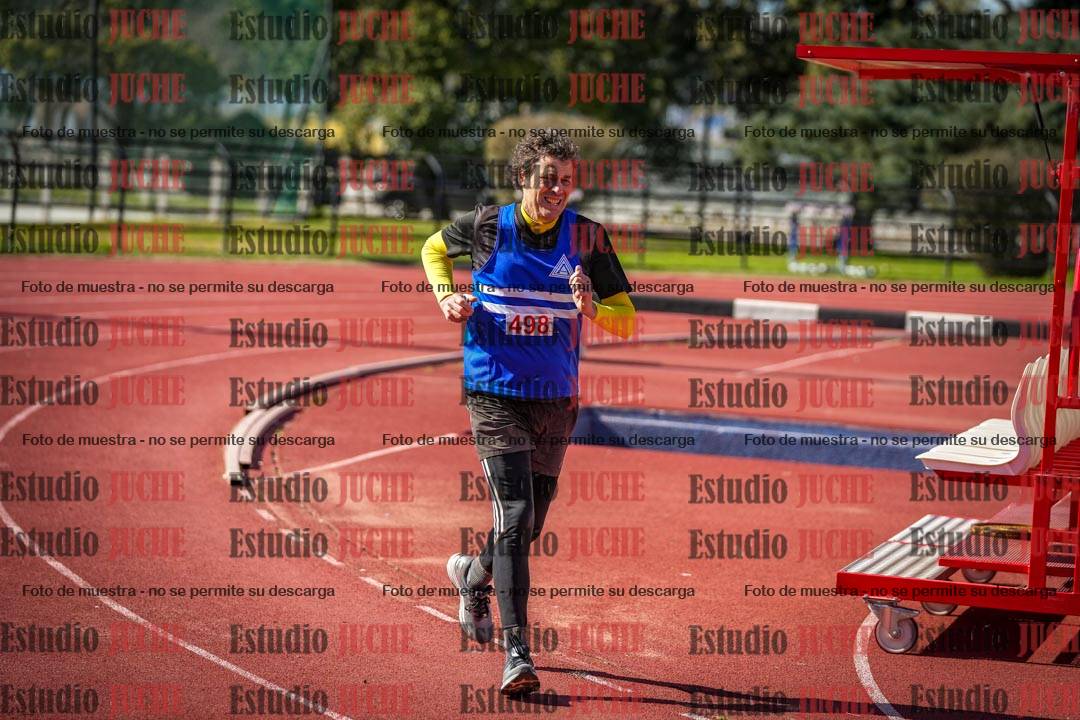 Fotos de los 800 m llanos de varones