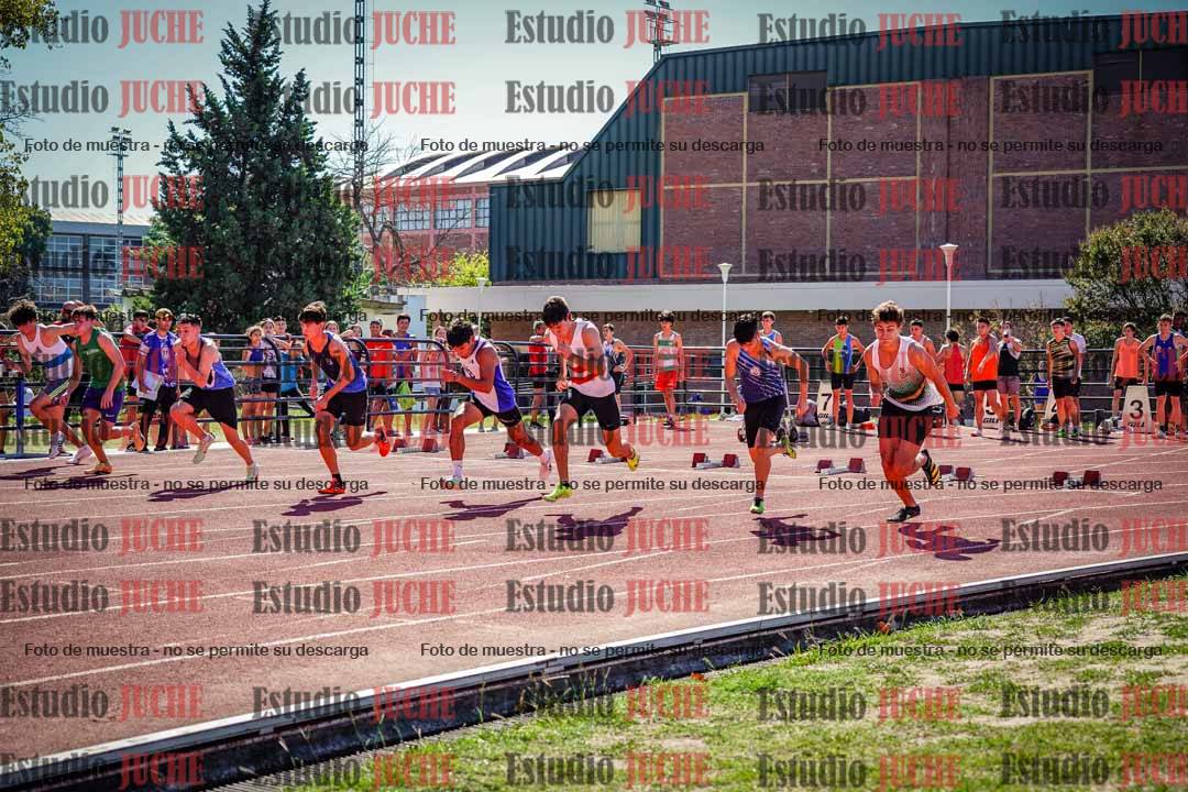 Fotos de los 100 m llanos de varones