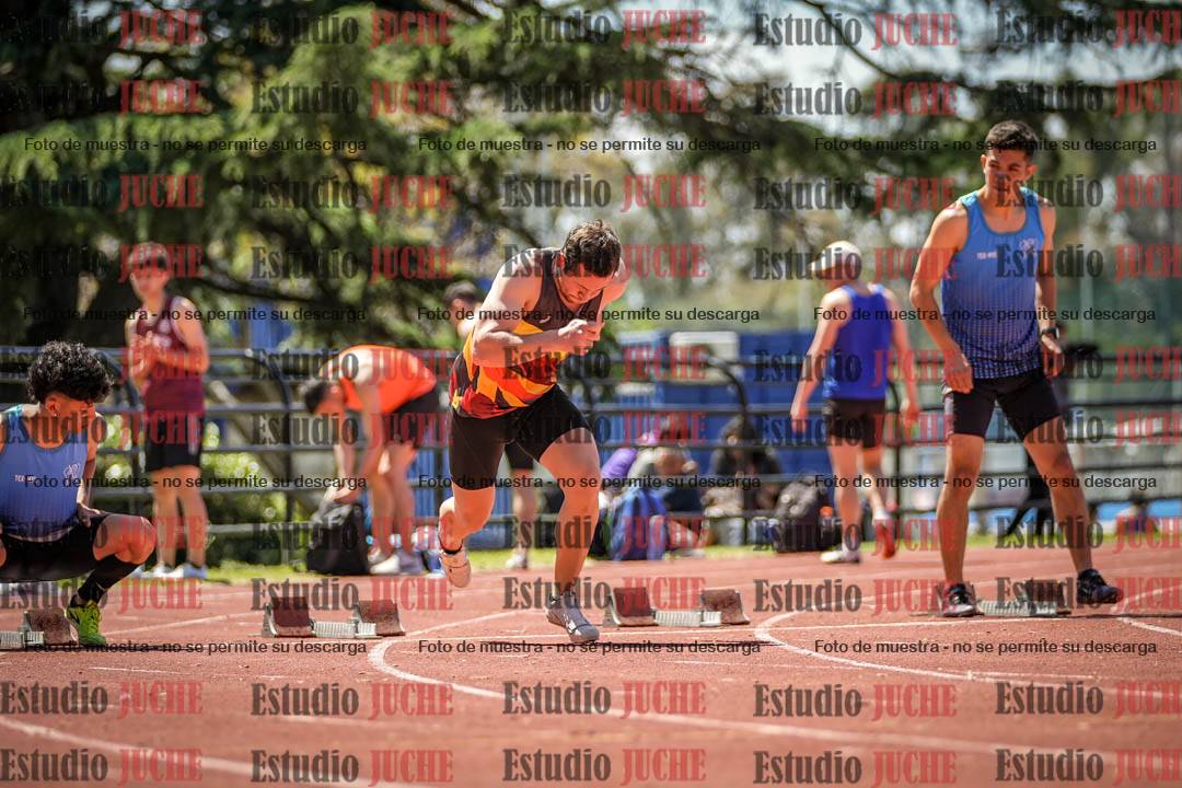 Fotos de los 100 m llanos de varones