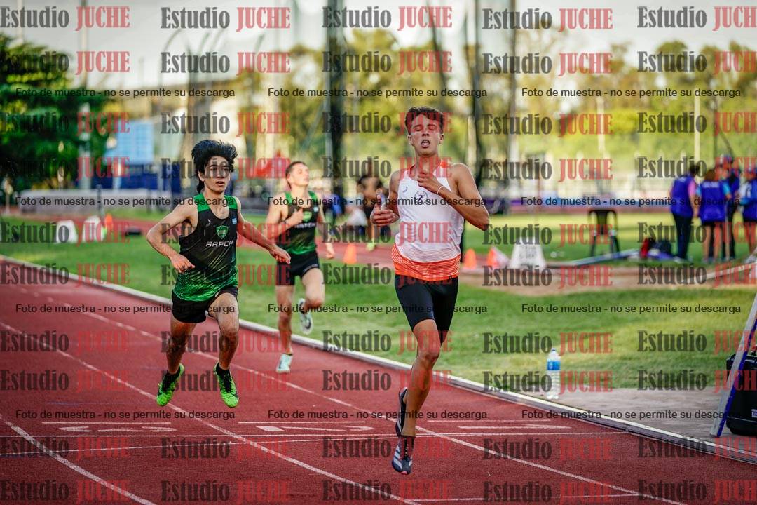 Fotos de los 400 m llanos de varones