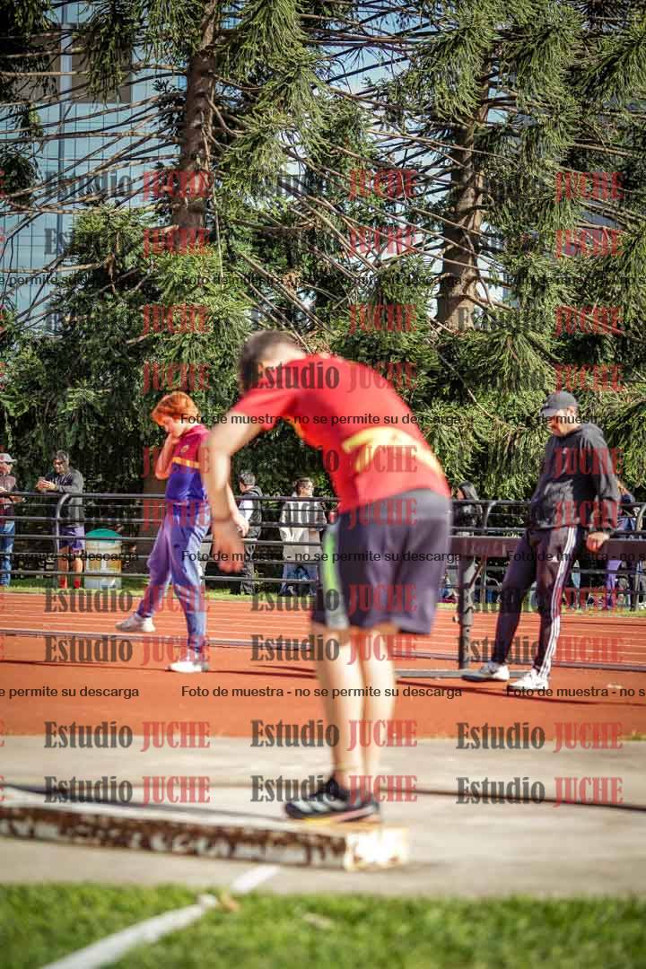 Fotos del lanzamiento de bala de varones