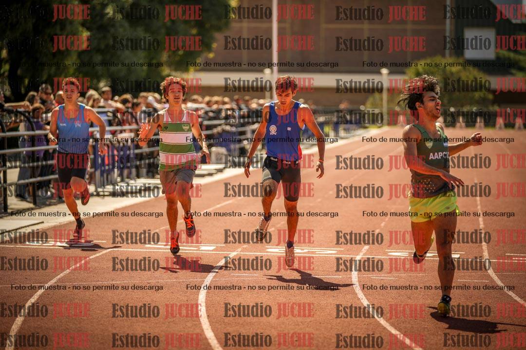 Fotos de los 400 m llanos de varones