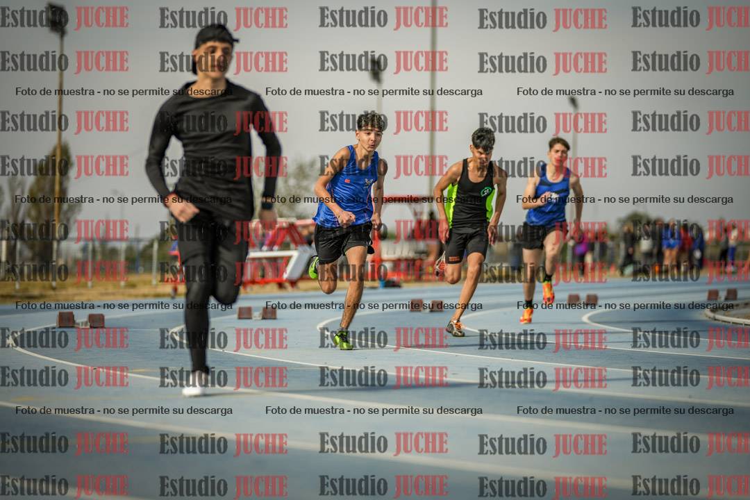 Fotos de los 200 m llanos de varones
