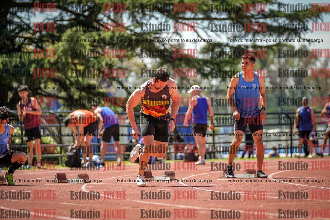 Fotos de los 100 m llanos de varones