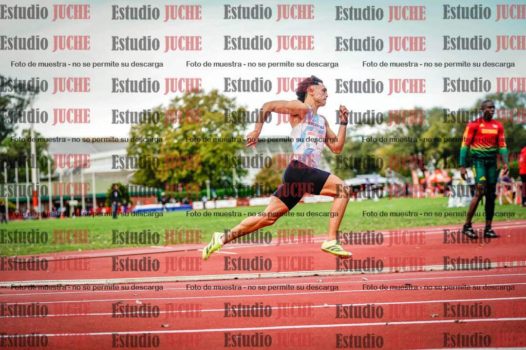 Fotos de los 200 m llanos de varones - FINAL