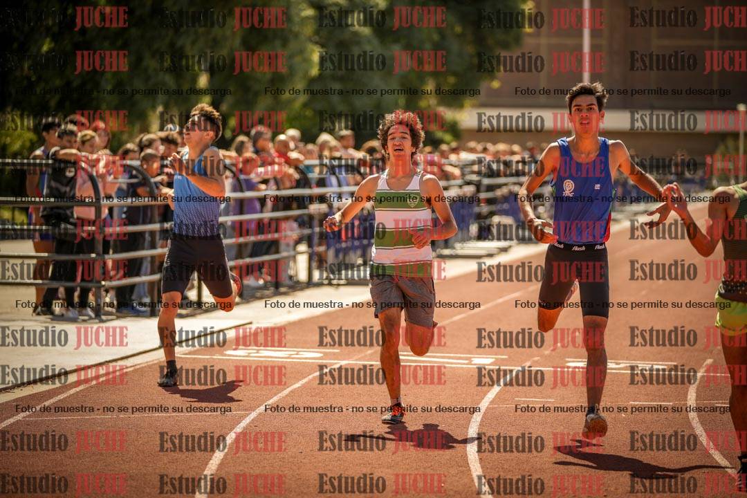 Fotos de los 400 m llanos de varones