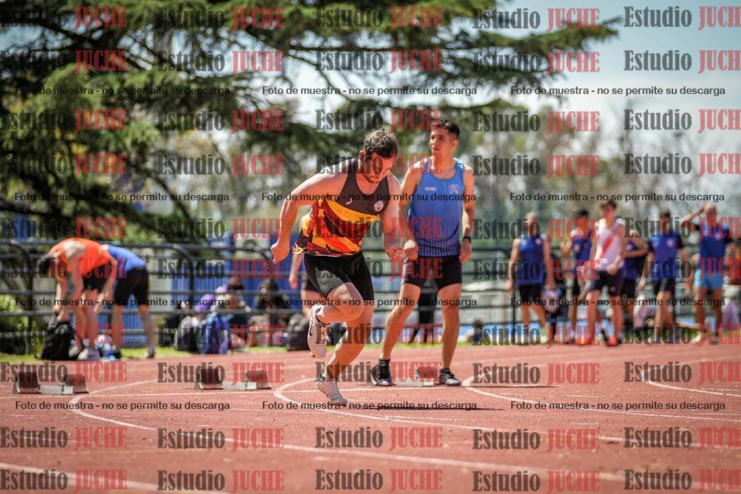 Fotos de los 100 m llanos de varones