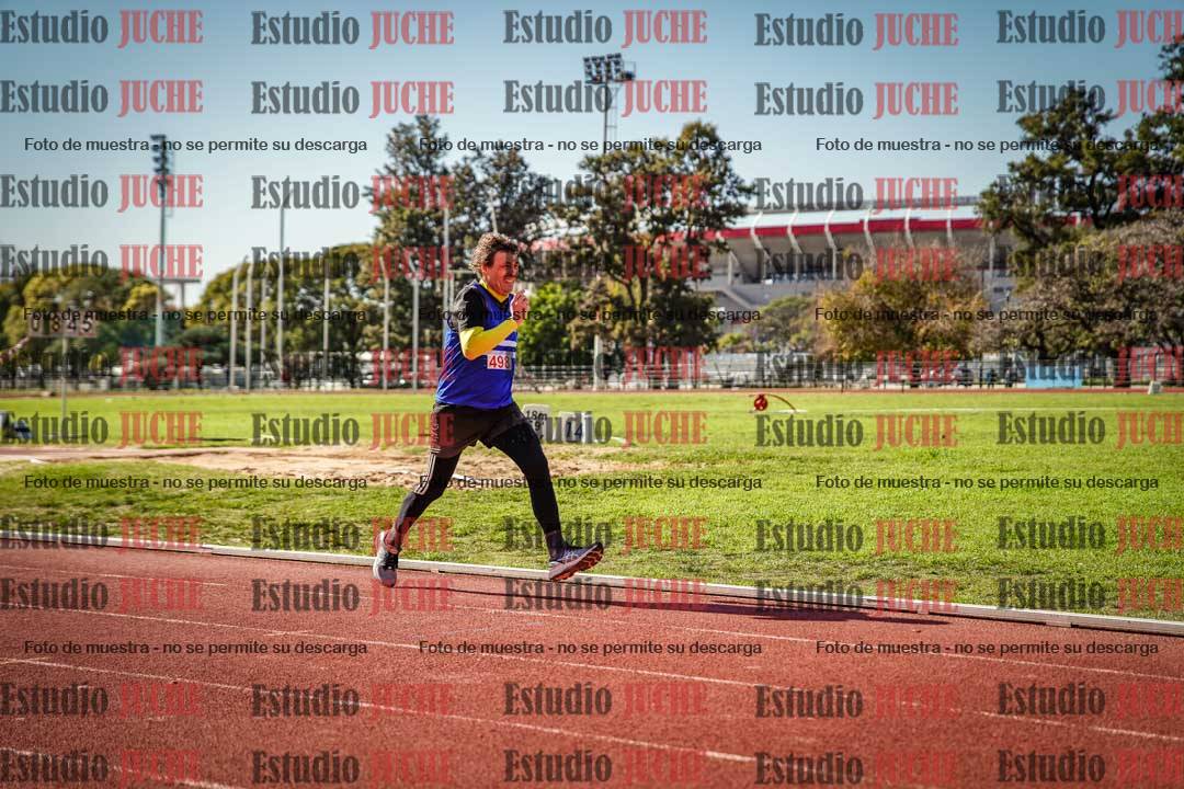 Fotos de los 800 m llanos de varones