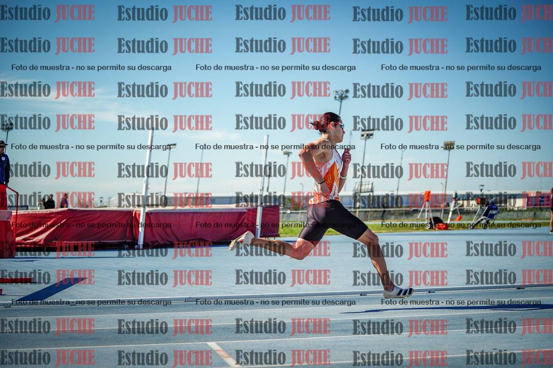 Fotos de los 400 m llanos de varones