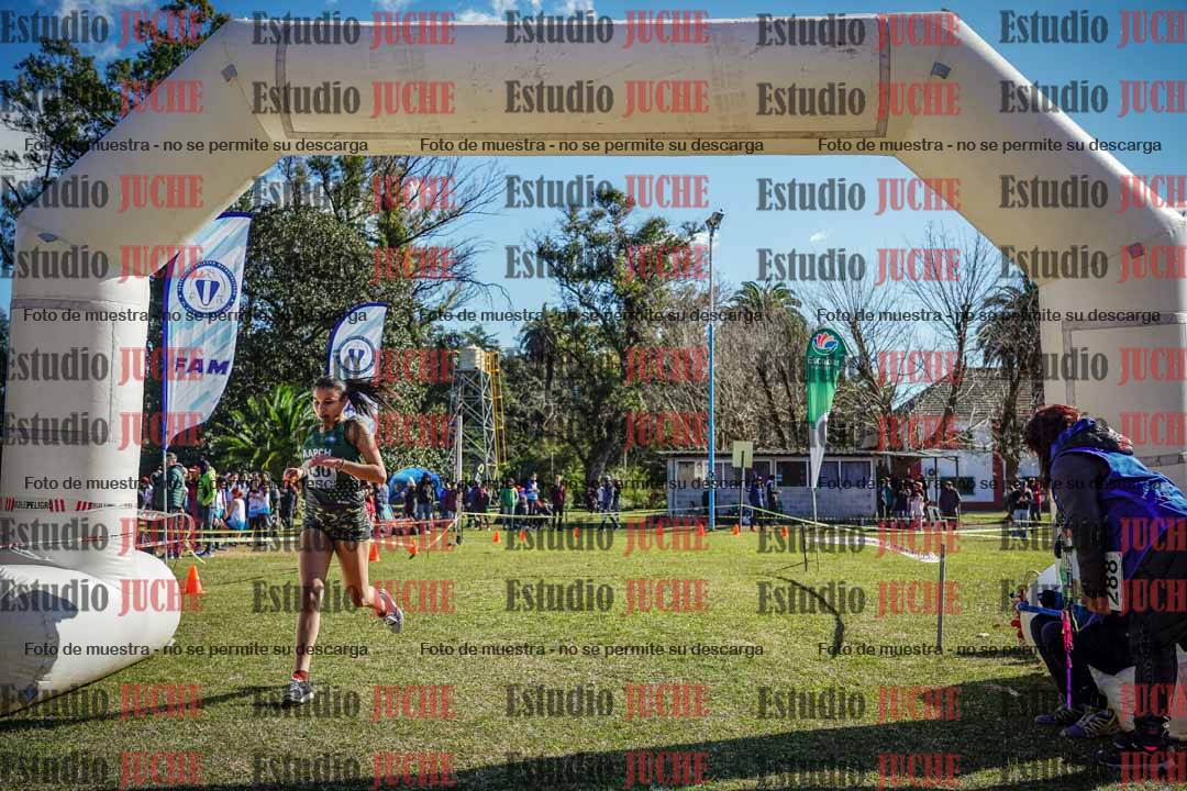 Fotos de la llegada del cross de 3000 m