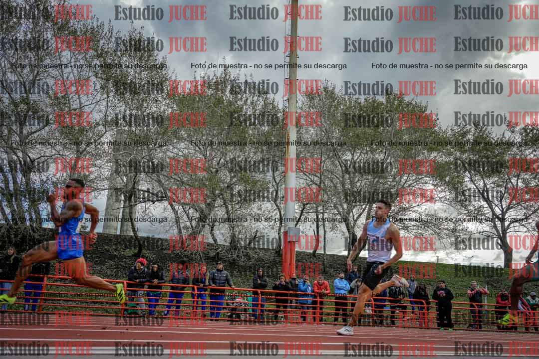 Fotos de los 200 m llanos de varones - FINAL
