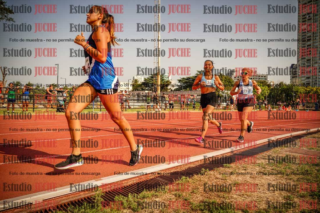 Fotos de los 1500 m llanos de mujeres